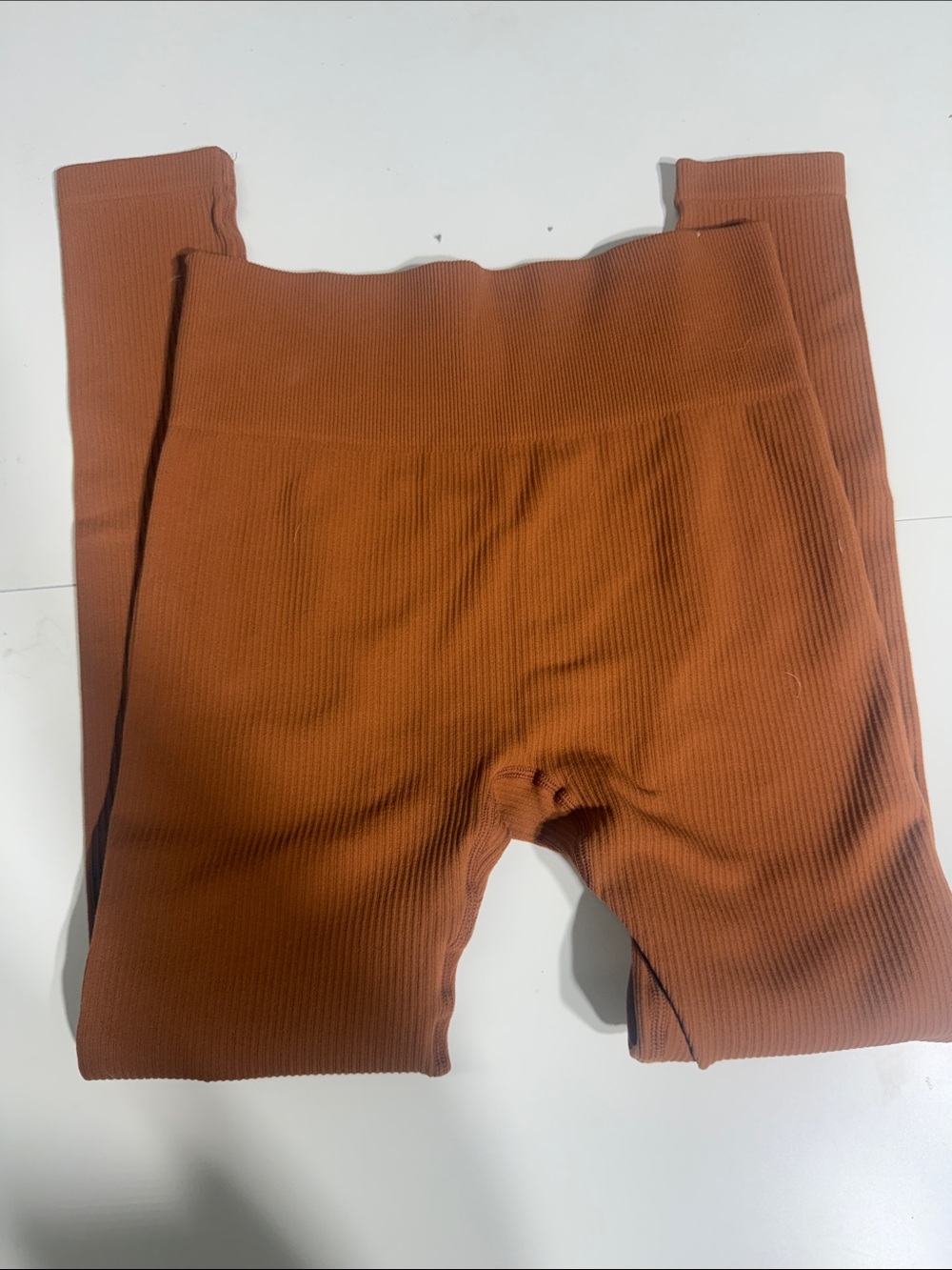 Amazon Ribbed Biker Shorts in Rust Brown
